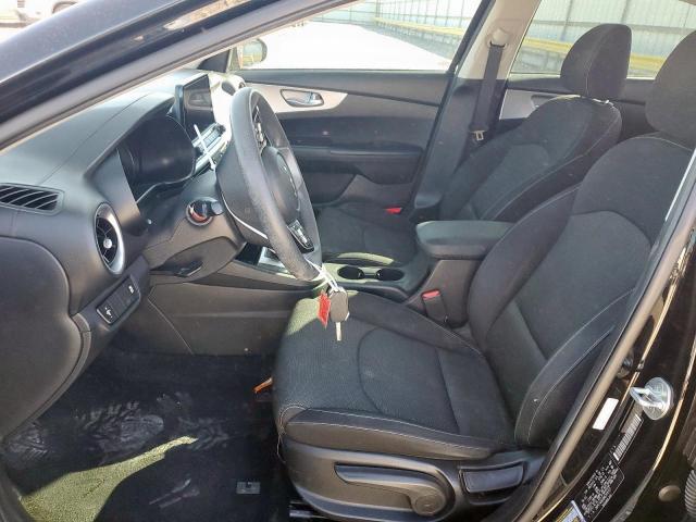 Kia Forte Fe Image 8