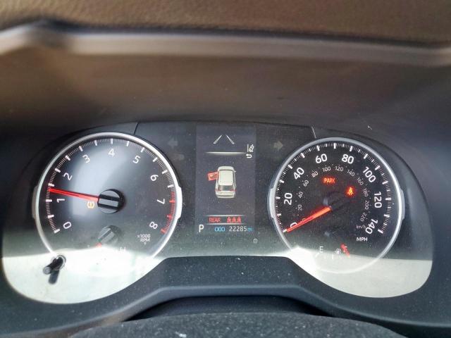 Toyota RAV4 Le Image 10