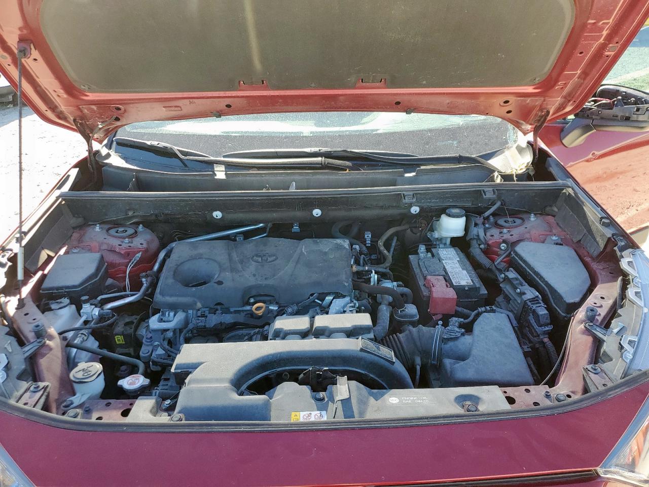 Toyota RAV4 Le Image 12