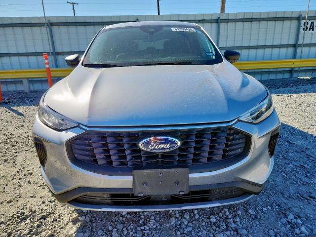 Ford Escape Active Image 2