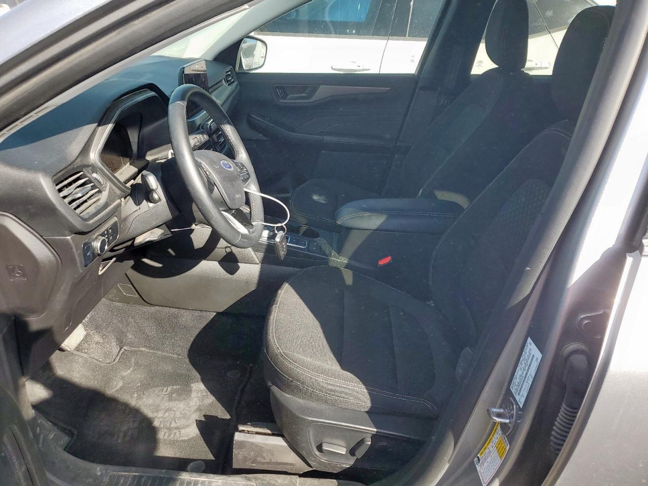 Ford Escape Active Image 8