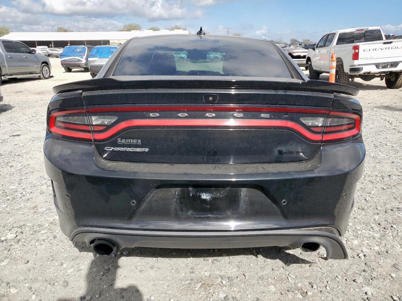 Dodge Charger R/t Image 8