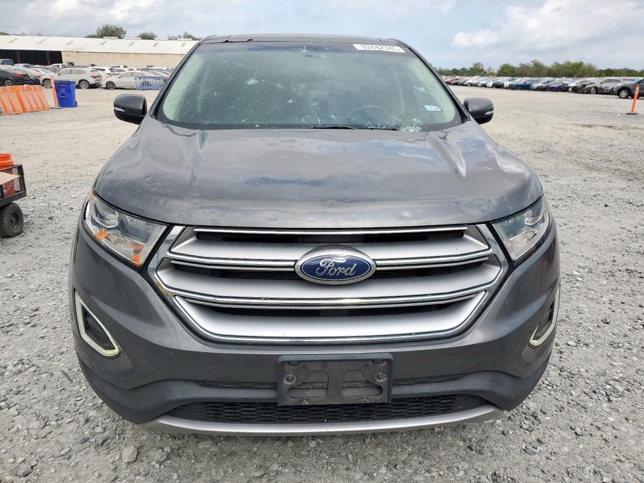 Ford Edge Titanium Image 2