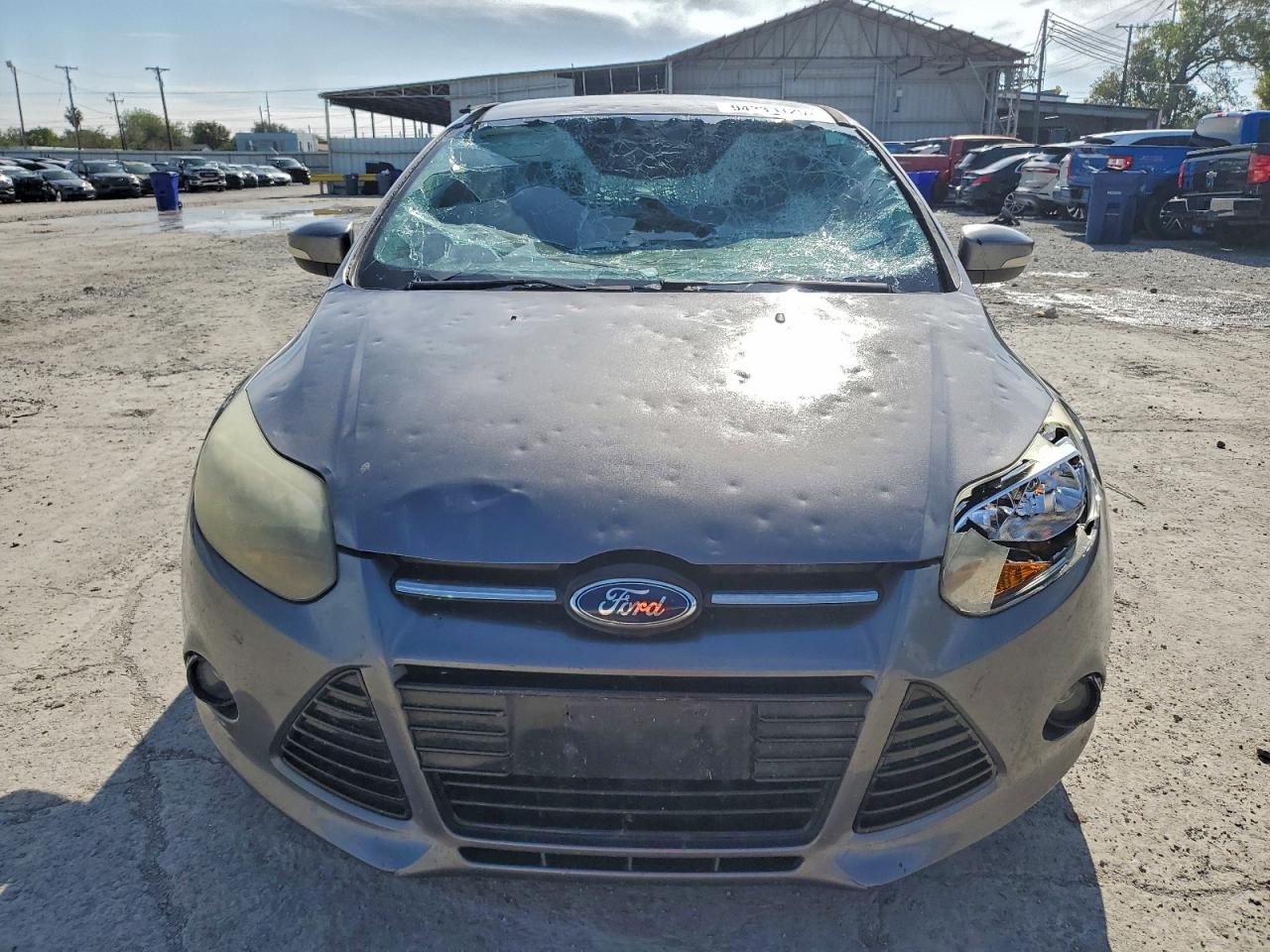 Ford Focus Titanium Image 9