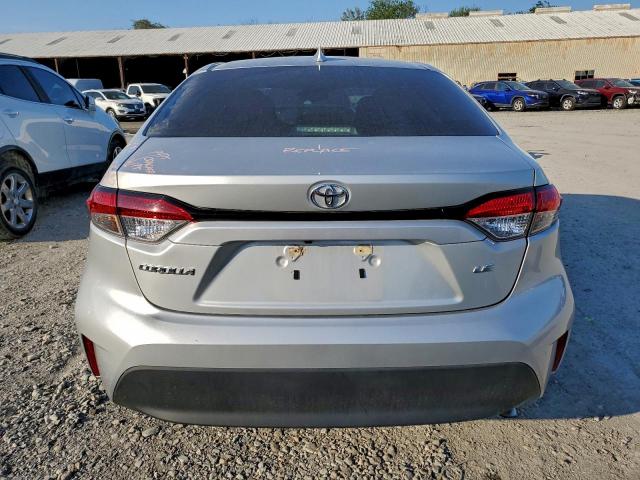 Toyota Corolla Le Image 5