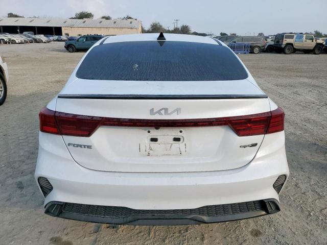 Kia Forte Gt Line Image 7