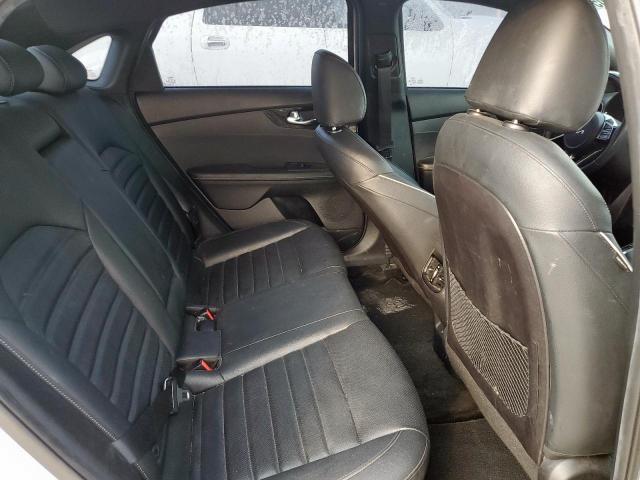 Kia Forte Gt Line Image 2