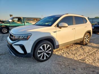  Salvage Volkswagen Taos