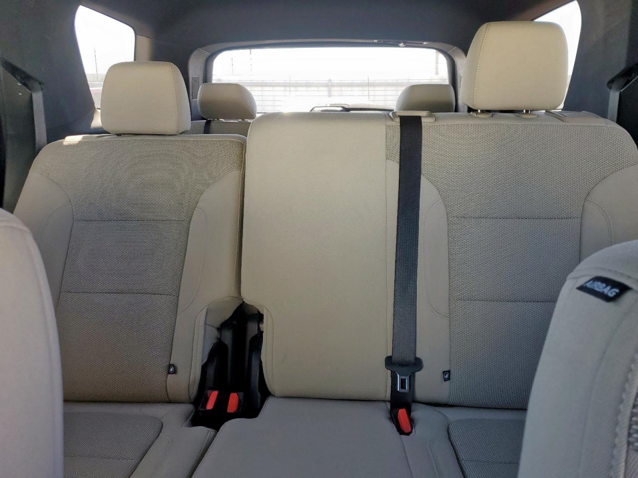 Chevrolet Traverse Ls Image 4