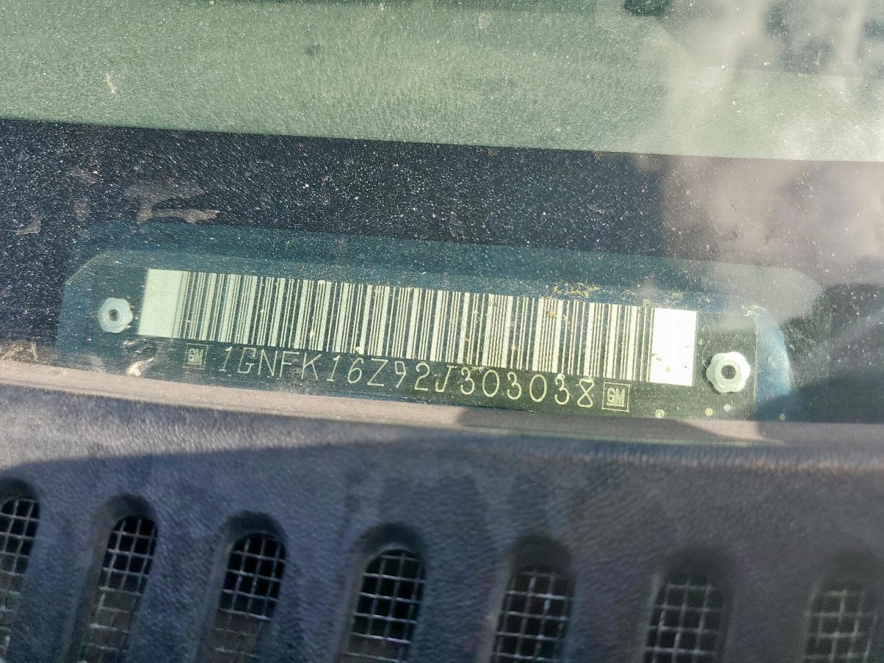 Chevrolet Suburban K1500 Image 11