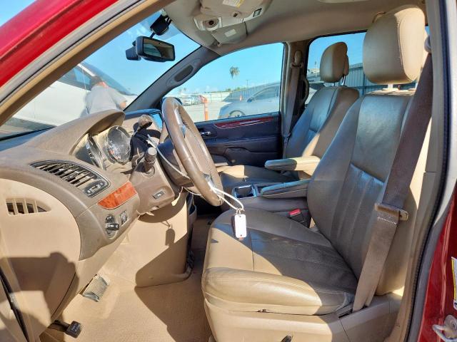 Chrysler Minivan Touring L Image 10