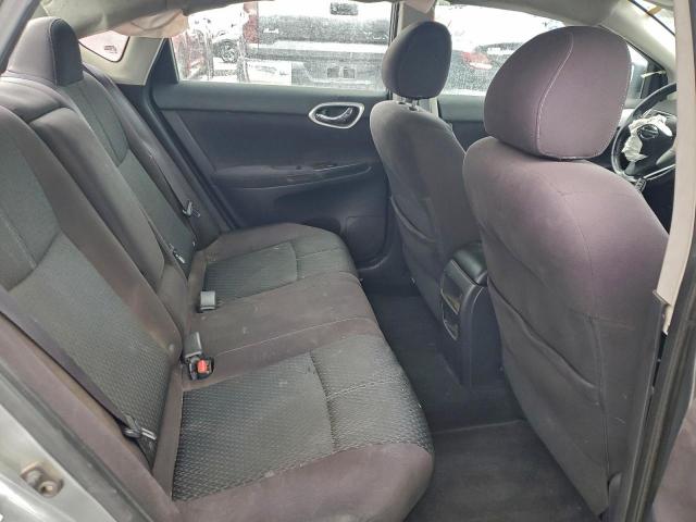 Nissan Sentra S Image 10