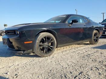  Salvage Dodge Challenger