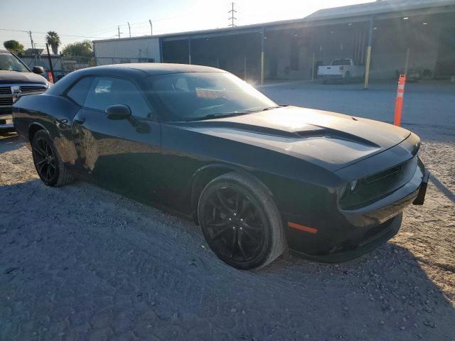 Dodge Challenger Sxt Image 3