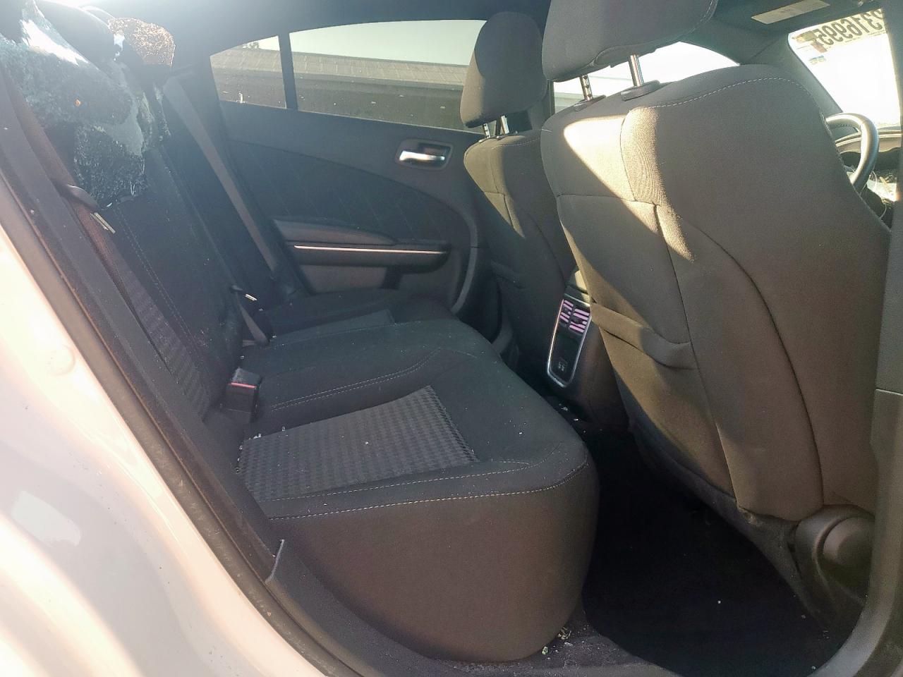 Dodge Charger Sxt Image 9