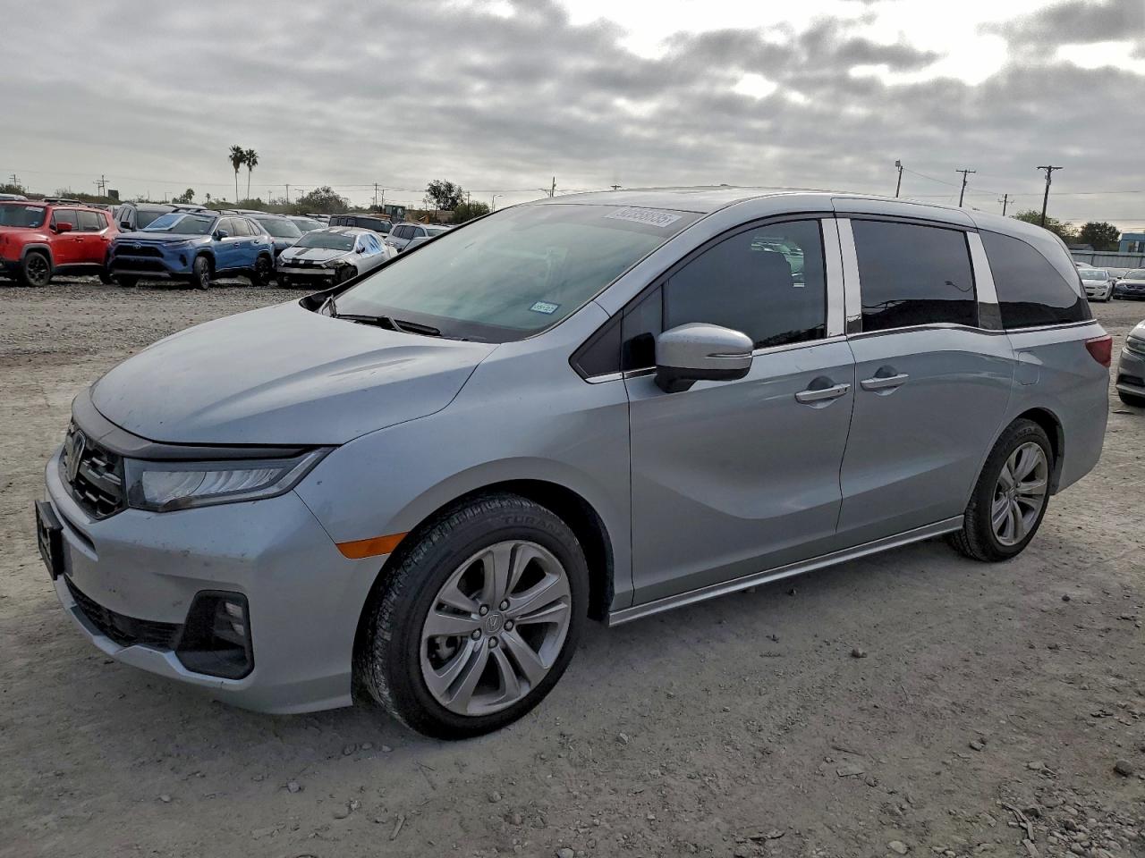 Honda Odyssey Touring Image 1