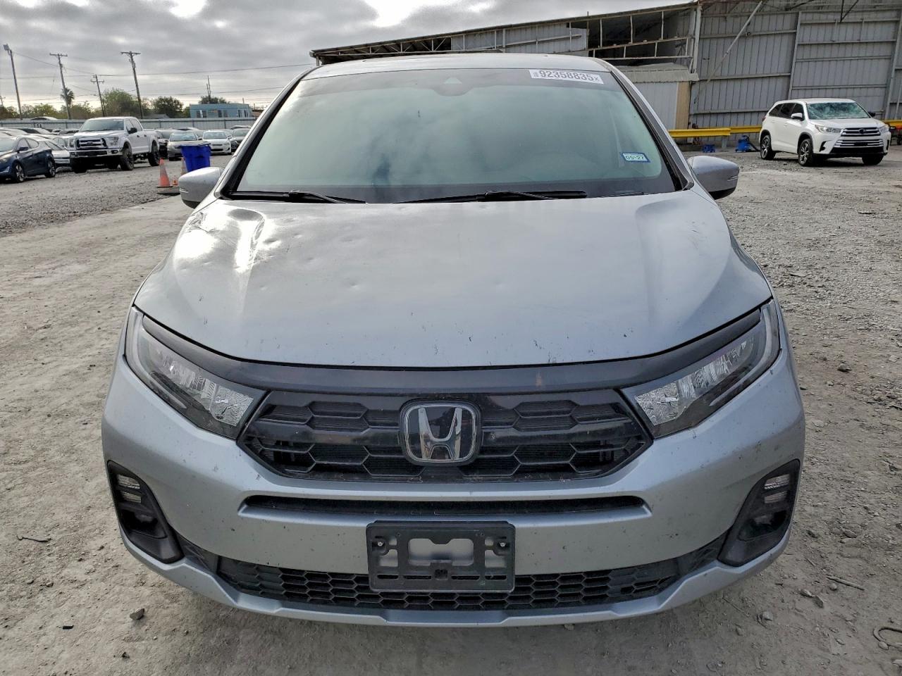 Honda Odyssey Touring Image 5