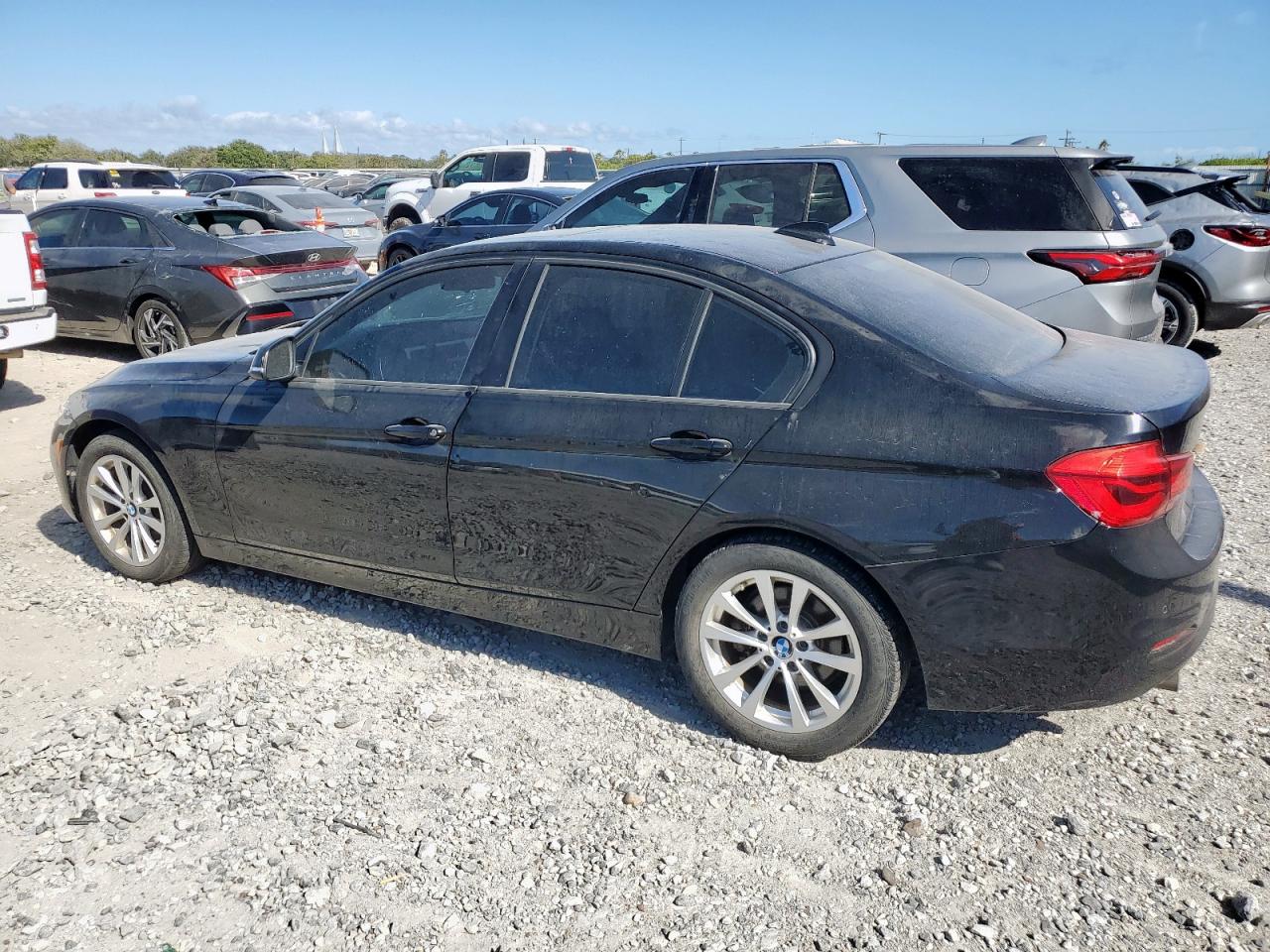 BMW 3 Series I Image 12