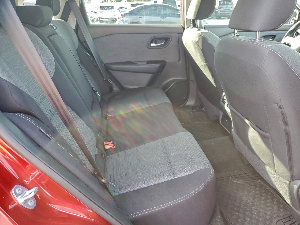 Nissan Rogue Sv Image 4