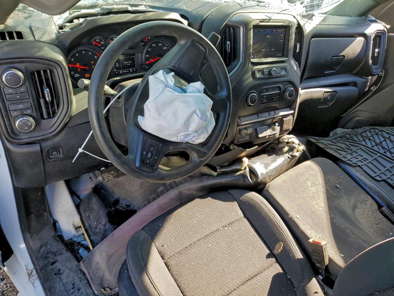 Chevrolet Silverado K2500 Heavy Duty Image 7