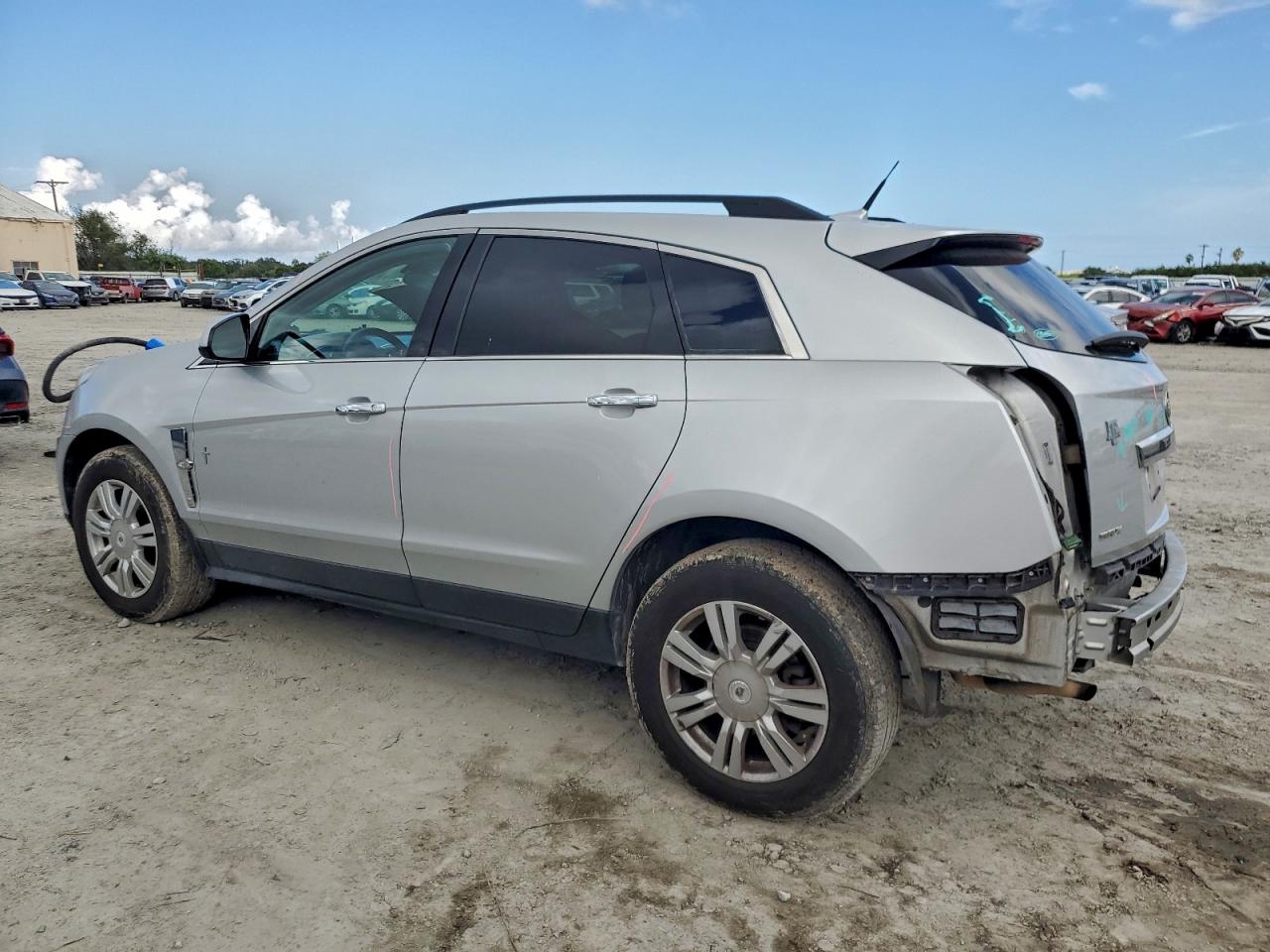 Cadillac SRX Image 3