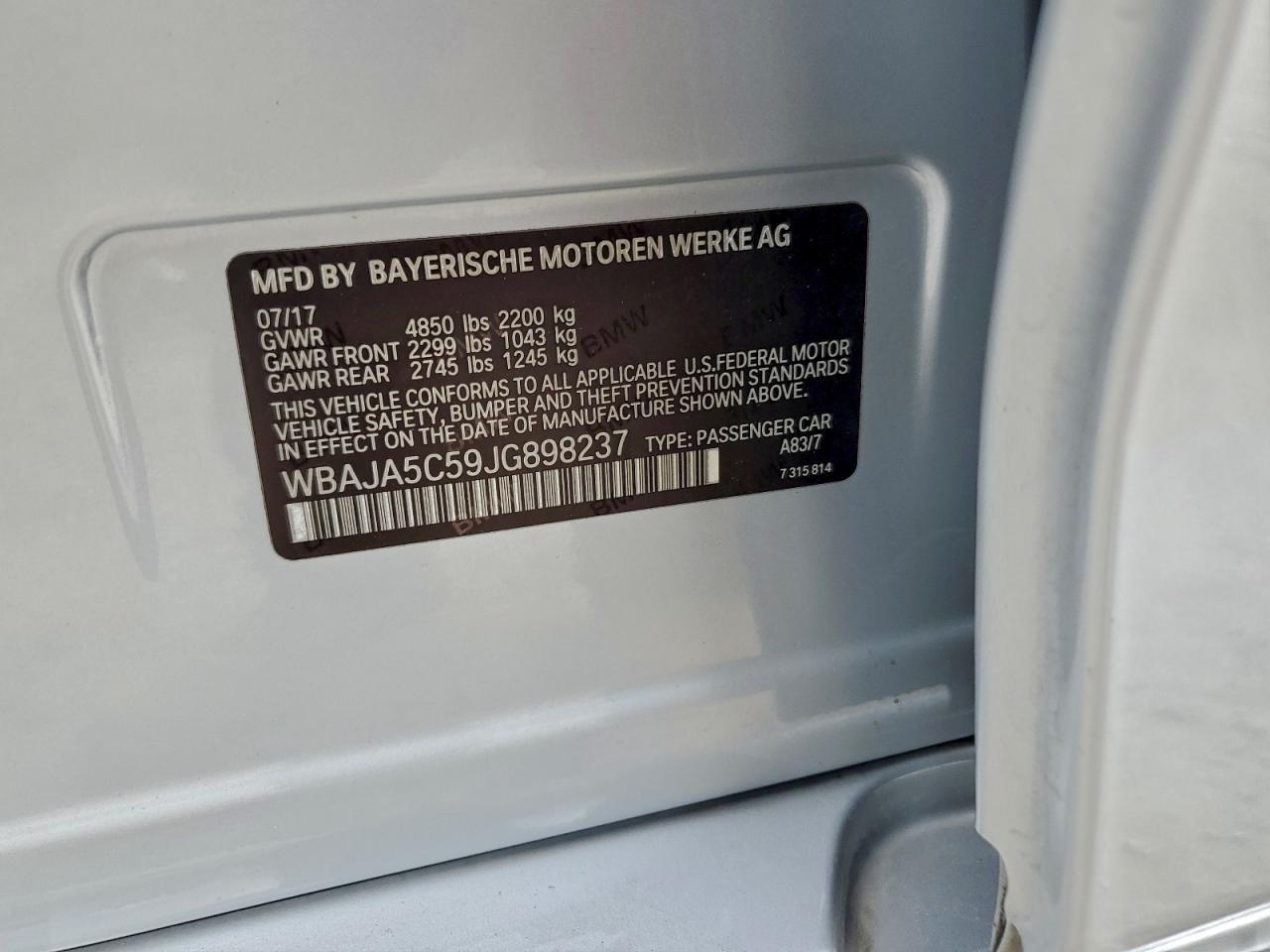 BMW 5 Series I Image 3