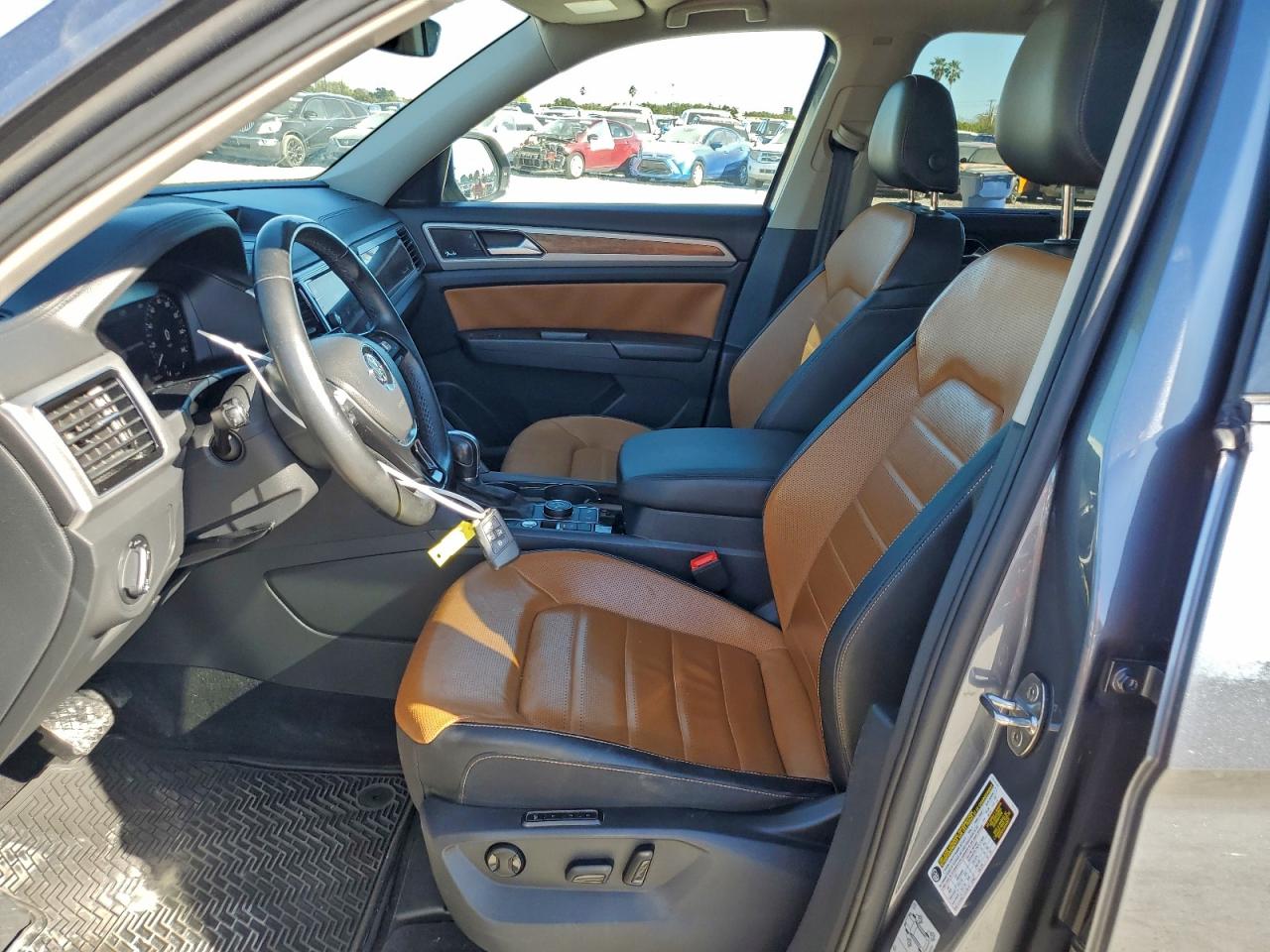 Volkswagen Atlas Sel Premium Image 13