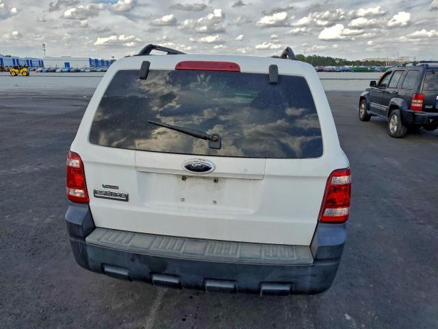 Ford Escape Xls Image 3