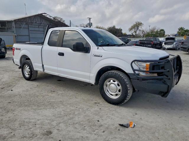 Ford F-150 Super Cab Image 2
