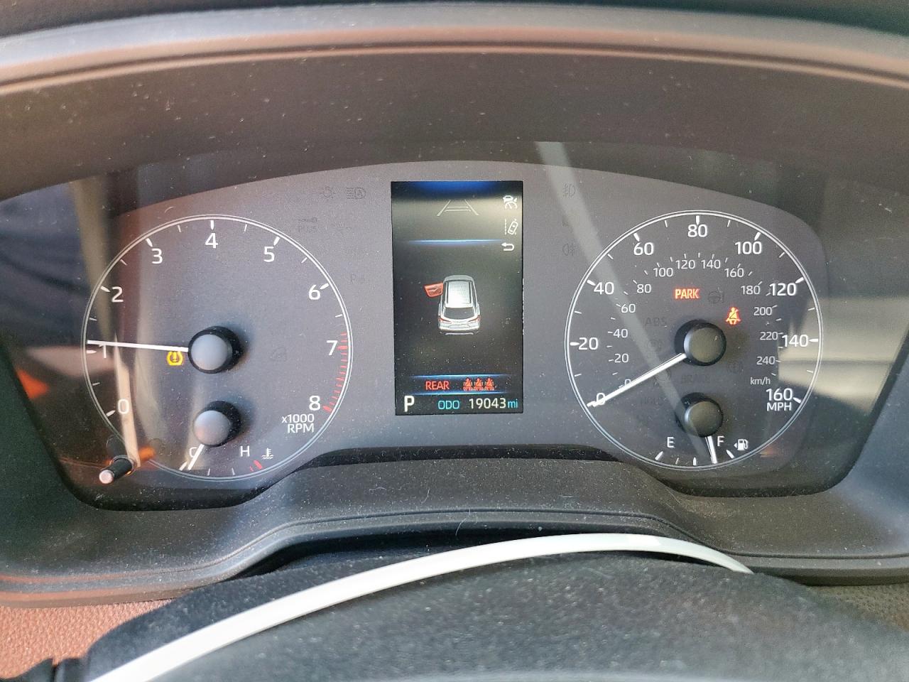 Toyota Corolla Le Image 10