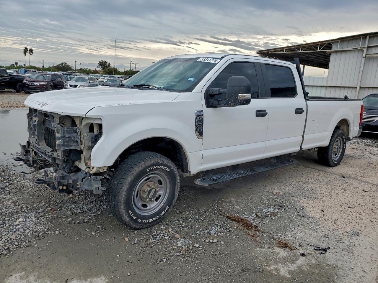 Ford F-250 Super Duty Image 1