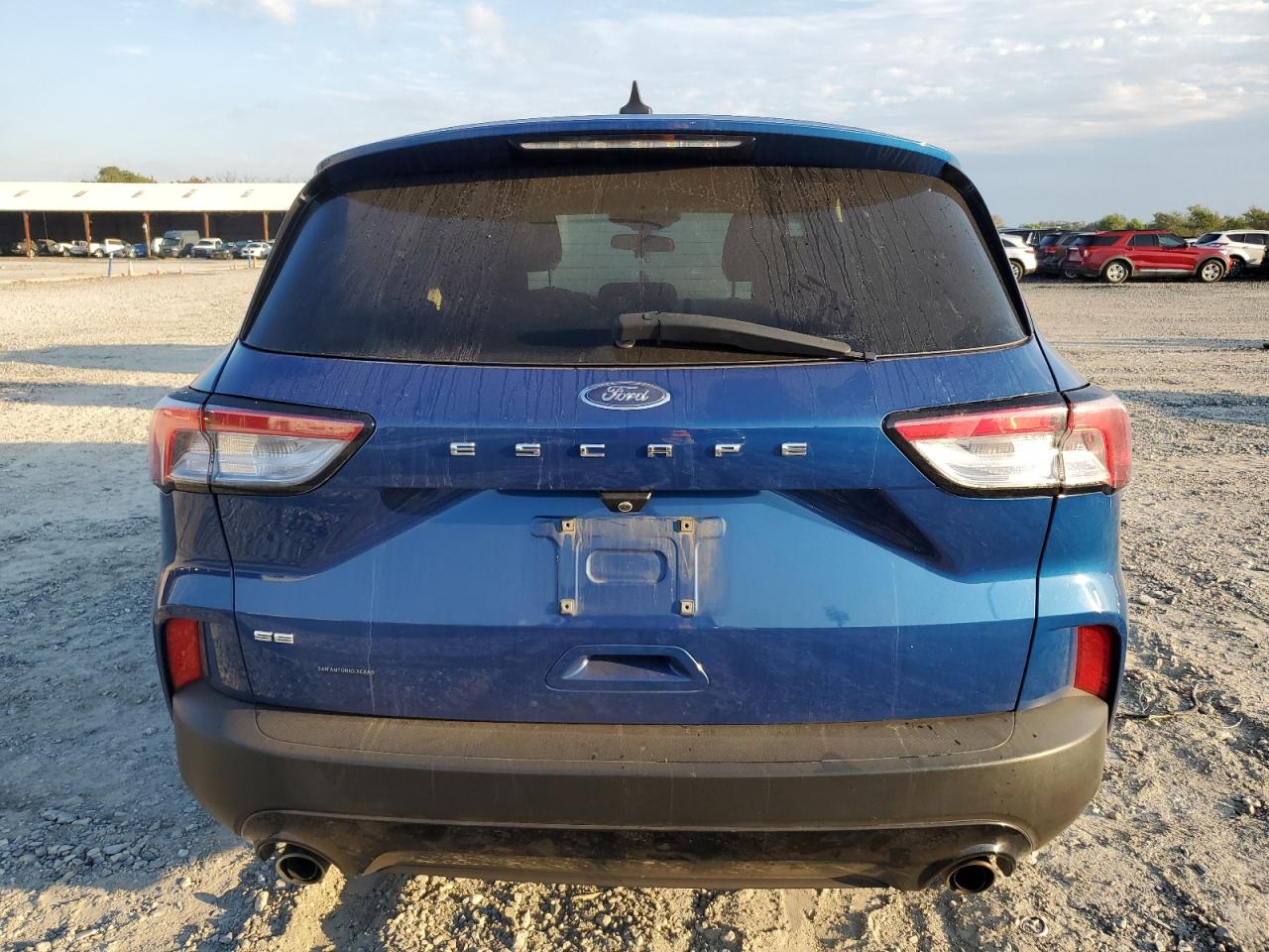 Ford Escape Se Image 3