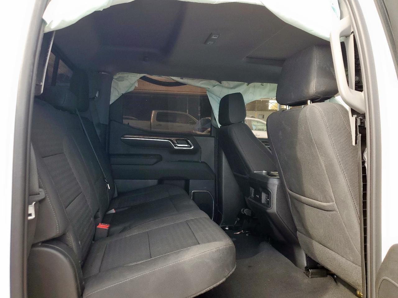 Chevrolet Silverado K1500 Rst Image 8