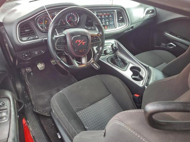 Dodge Challenger R/t Scat Pack Image 6