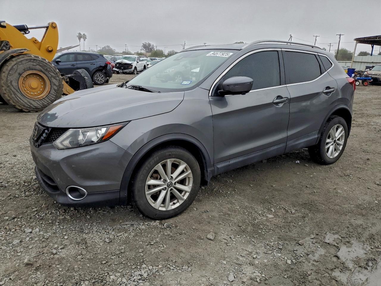 Nissan Rogue S Image 1