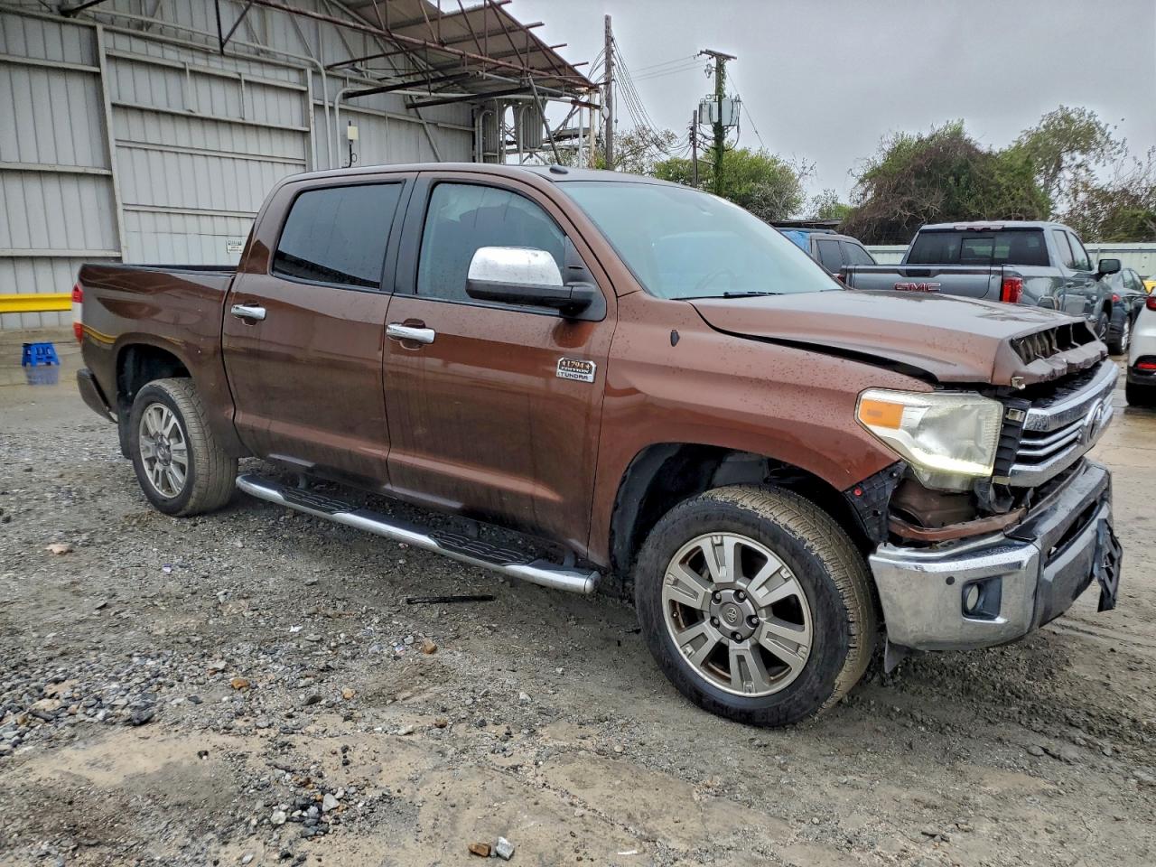 Toyota Tundra Crewmax 1794 Image 3