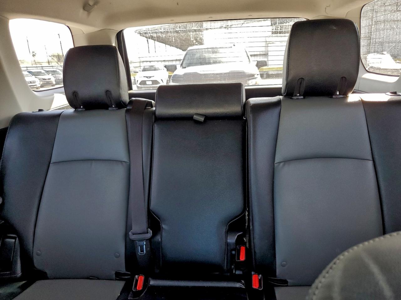 Toyota 4Runner Sr5 Image 8