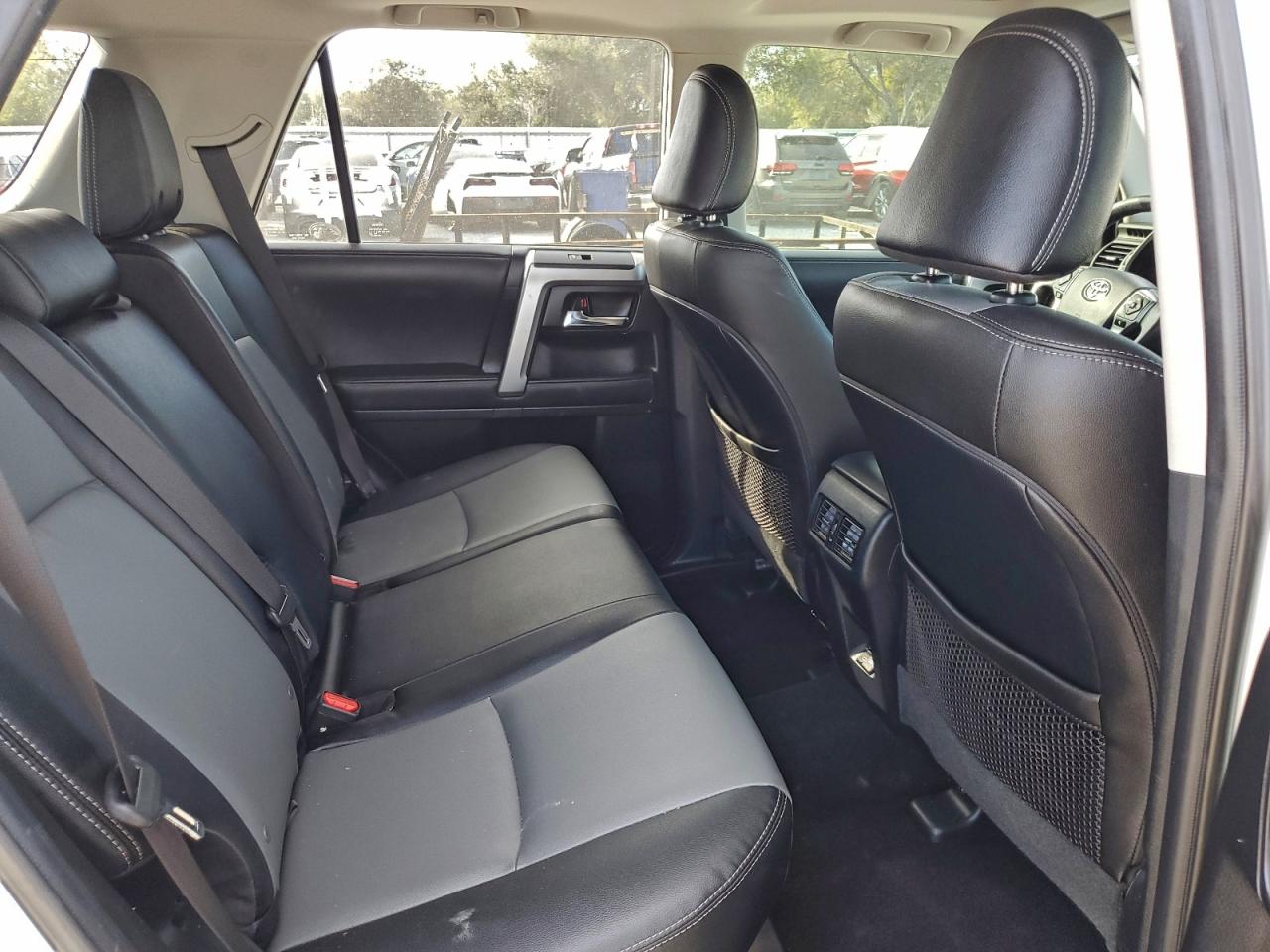 Toyota 4Runner Sr5 Image 5