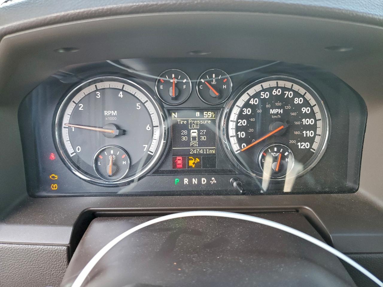 Dodge Ram 1500 Laramie Image 8