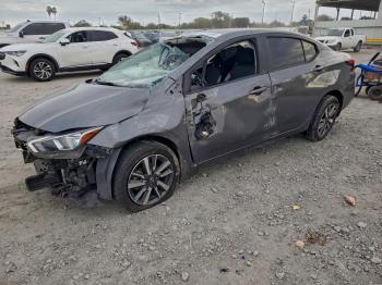  Salvage Nissan Versa