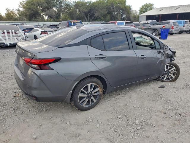Nissan Versa Sv Image 10