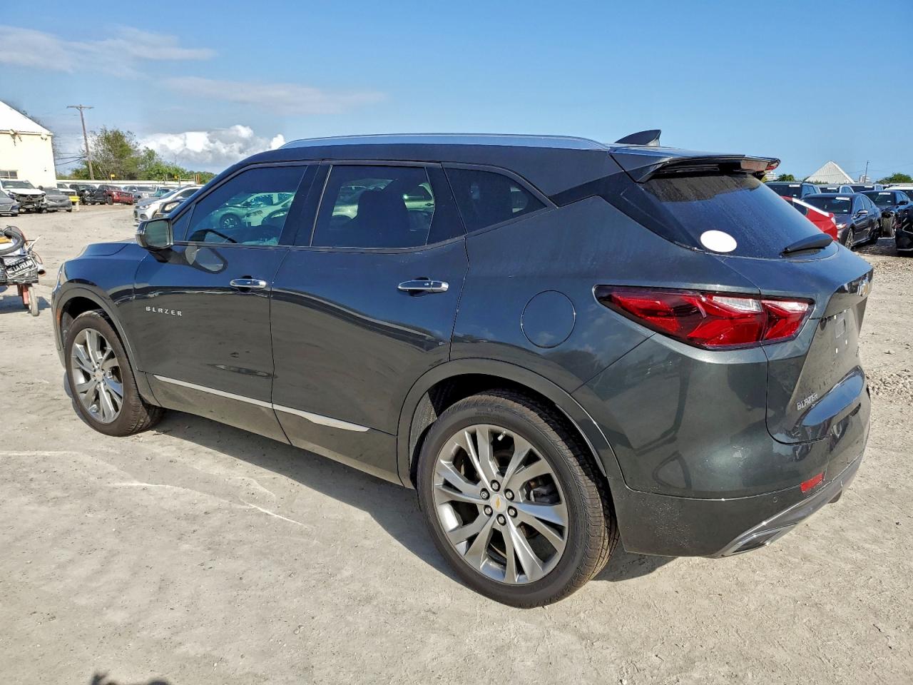 Chevrolet Blazer Premier Image 2