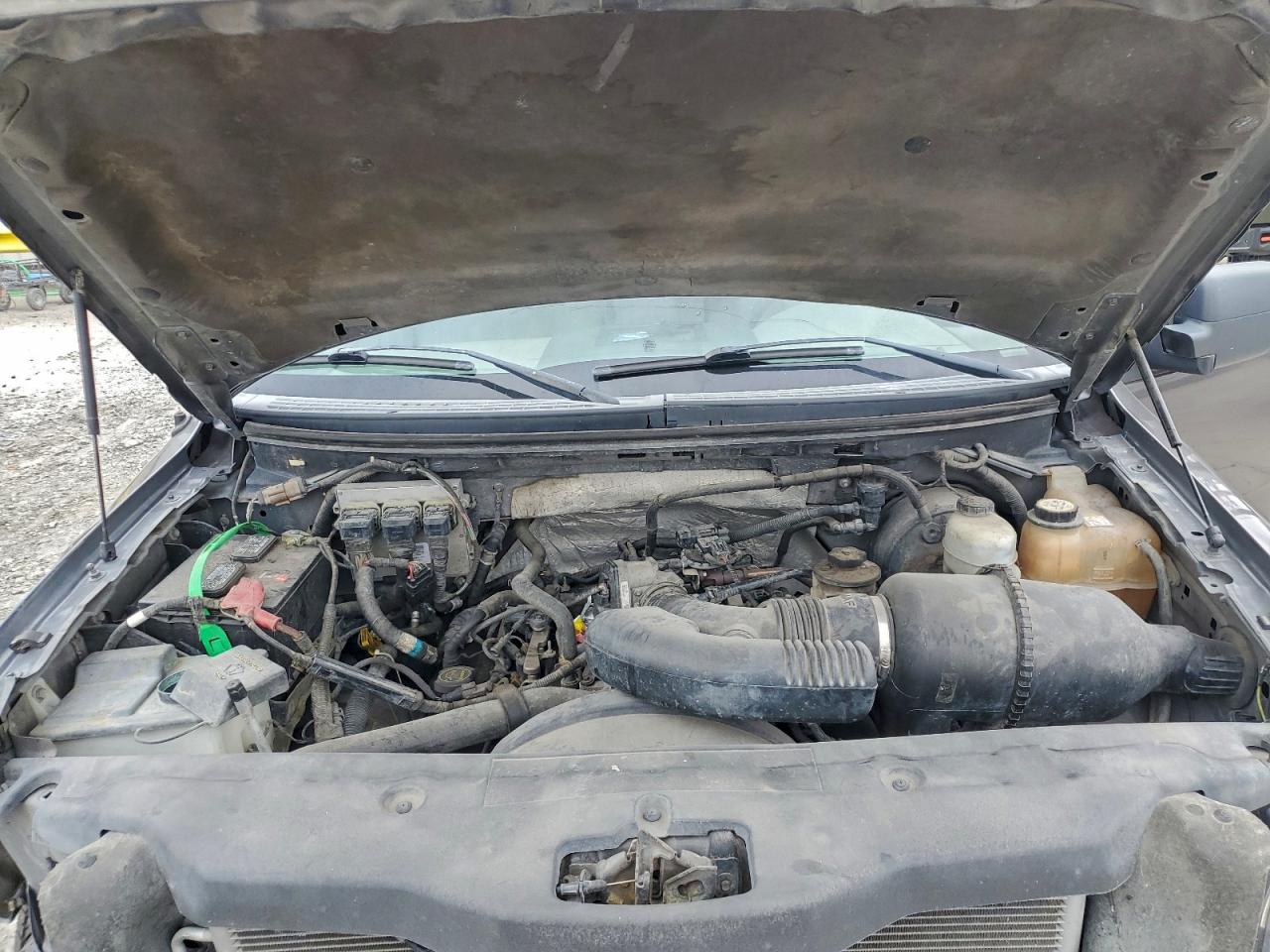 Ford F-150 Supercrew Image 8