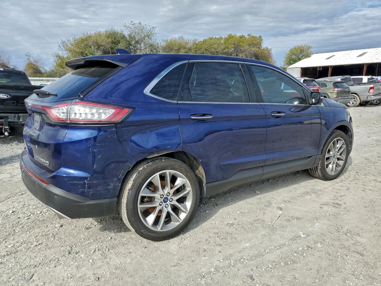 Ford Edge Titanium Image 6