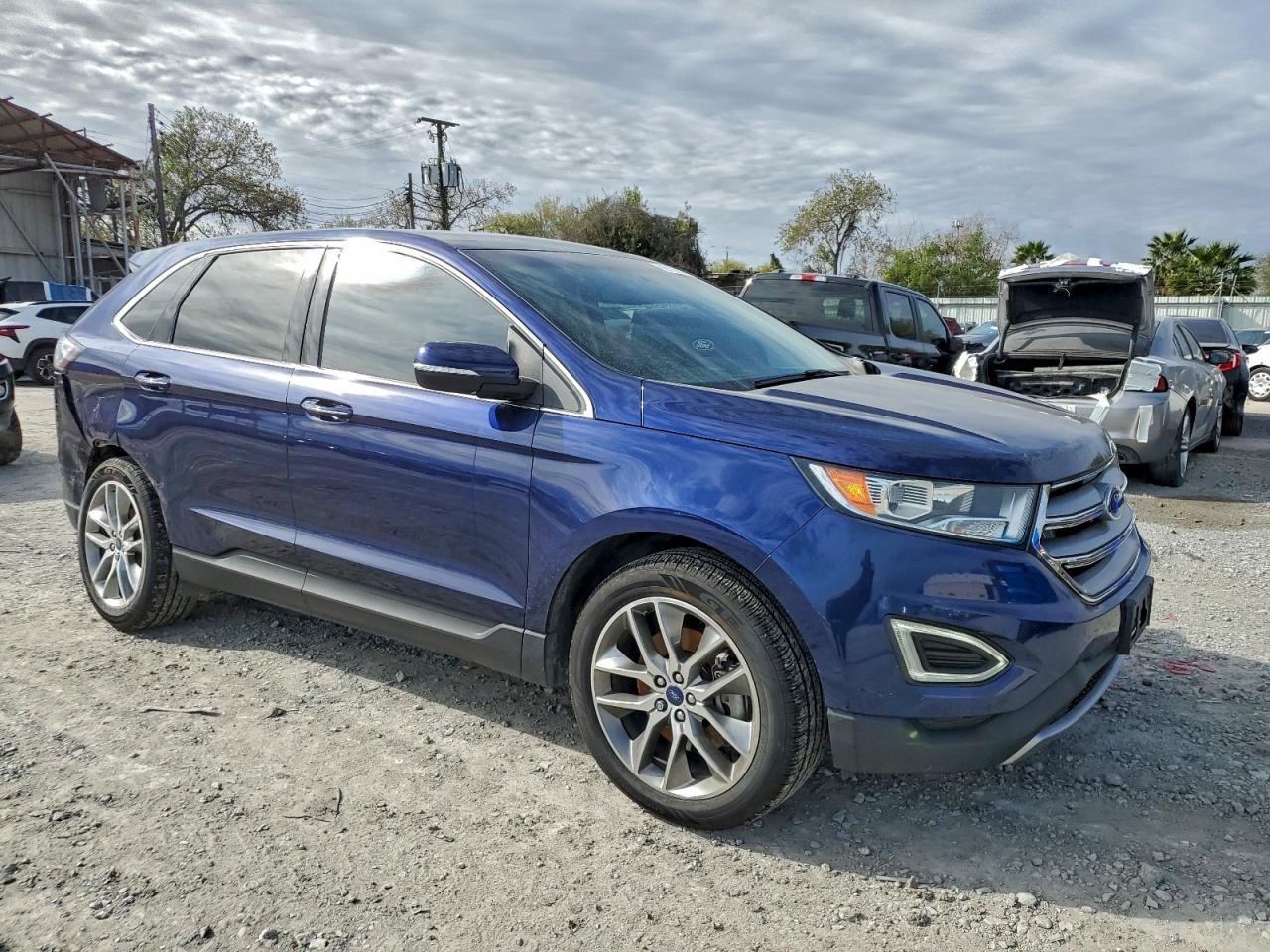 Ford Edge Titanium Image 5
