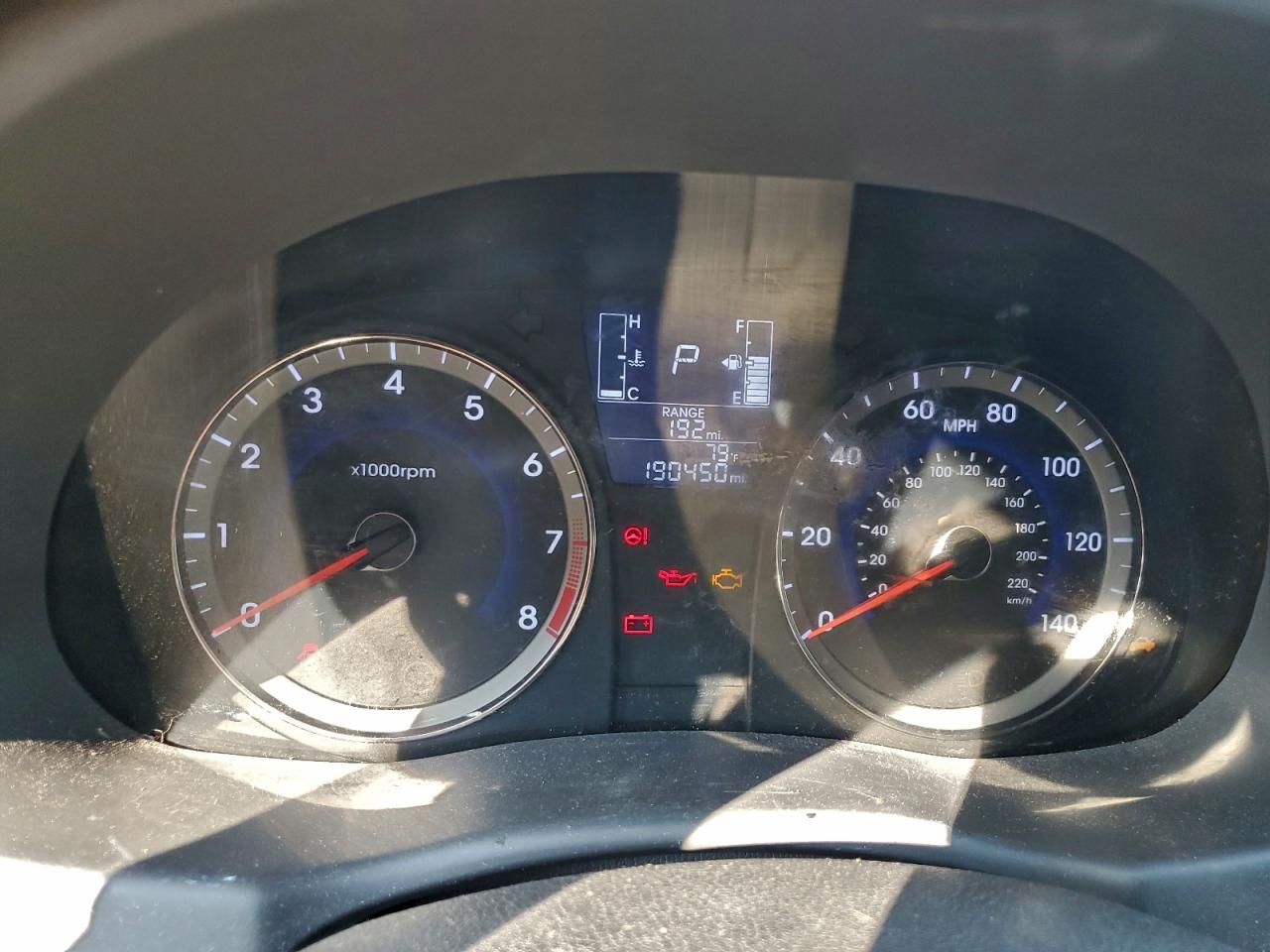 Hyundai ACCENT Se Image 10