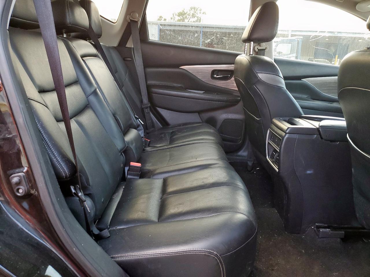 Nissan Murano S Image 12