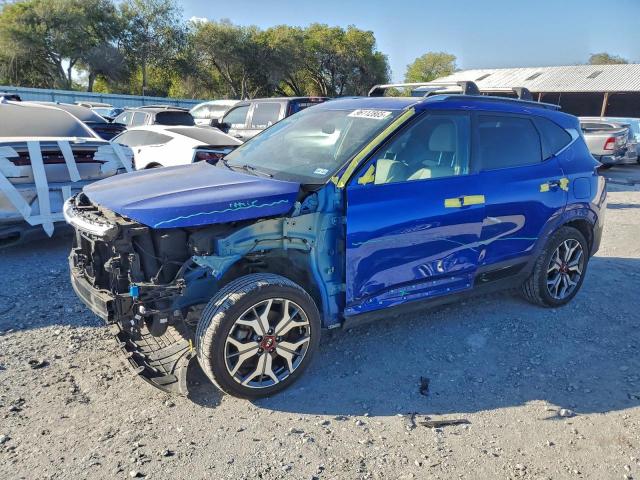  Salvage Kia Seltos