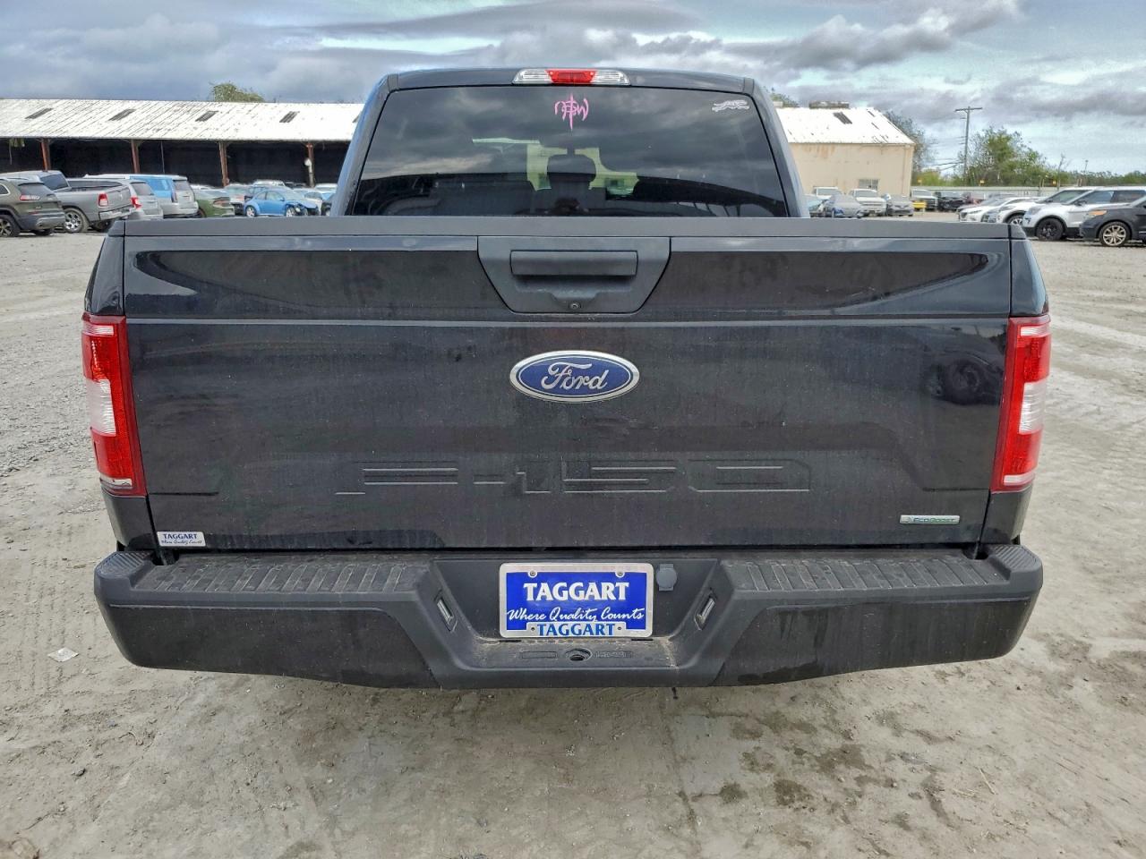 Ford F-150 Supercrew Image 9