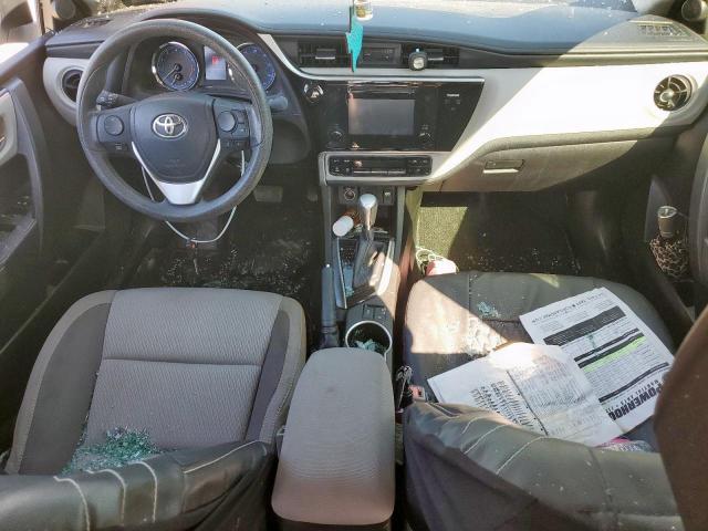 Toyota Corolla L Image 11